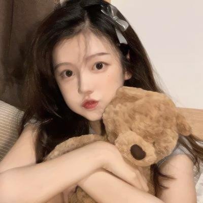愿妻如蔷薇 高清封面